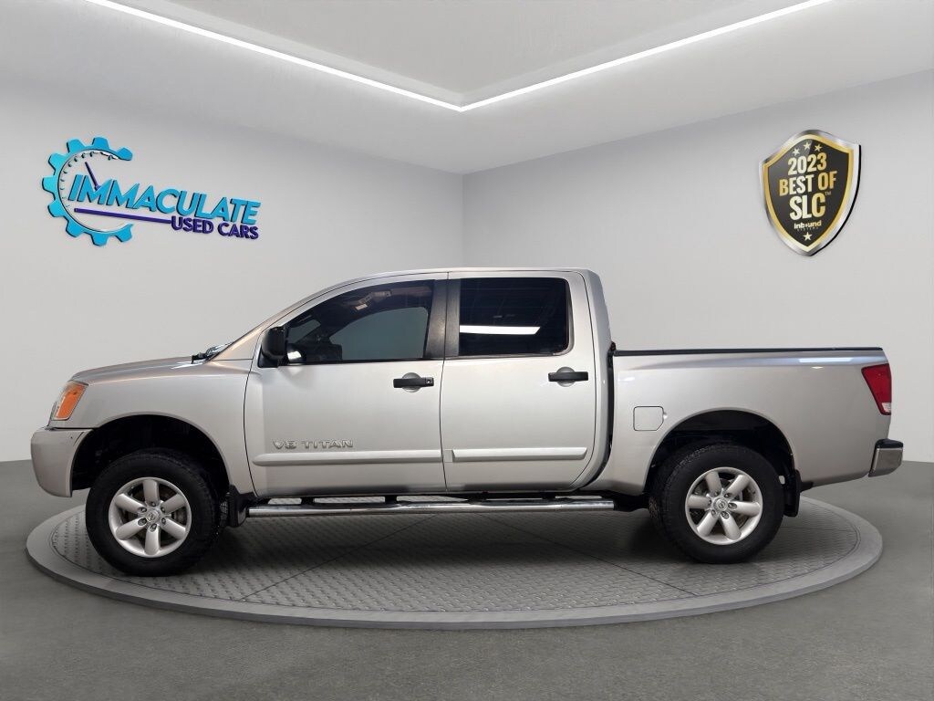 Used 2011 Nissan Titan SV Truck Crew Cab