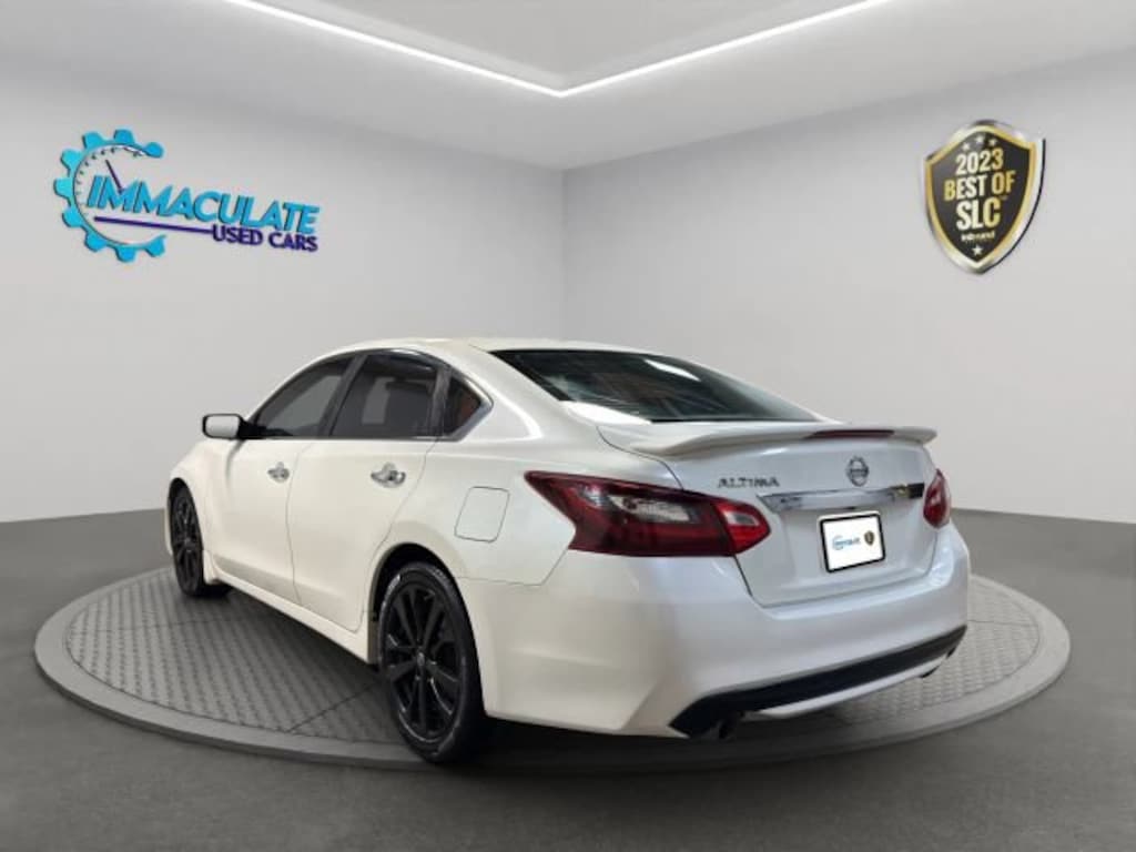 Used 2017 Nissan Altima 2.5 SR Sedan