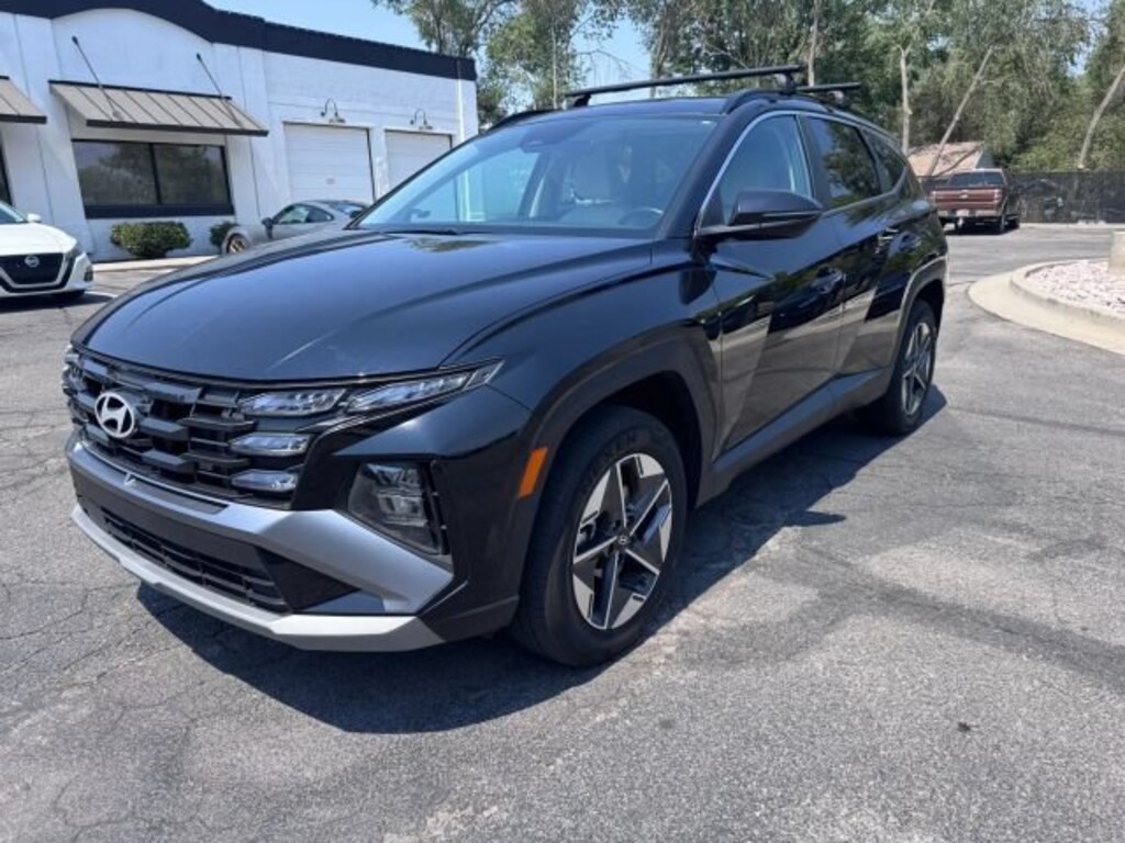 Used 2025 Hyundai Tucson Hybrid SEL Convenience SUV