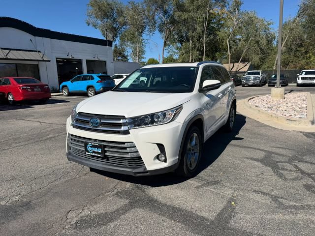  Toyota Highlander Hybrid