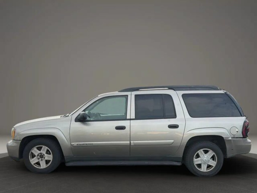 Used 2003 Chevrolet TrailBlazer EXT SUV