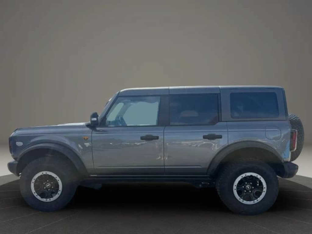 Used 2023 Ford Bronco SUV