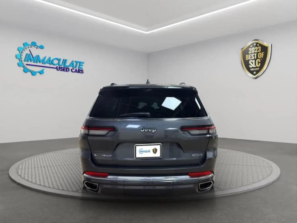 Used 2022 Jeep New Grand Cherokee Overland SUV