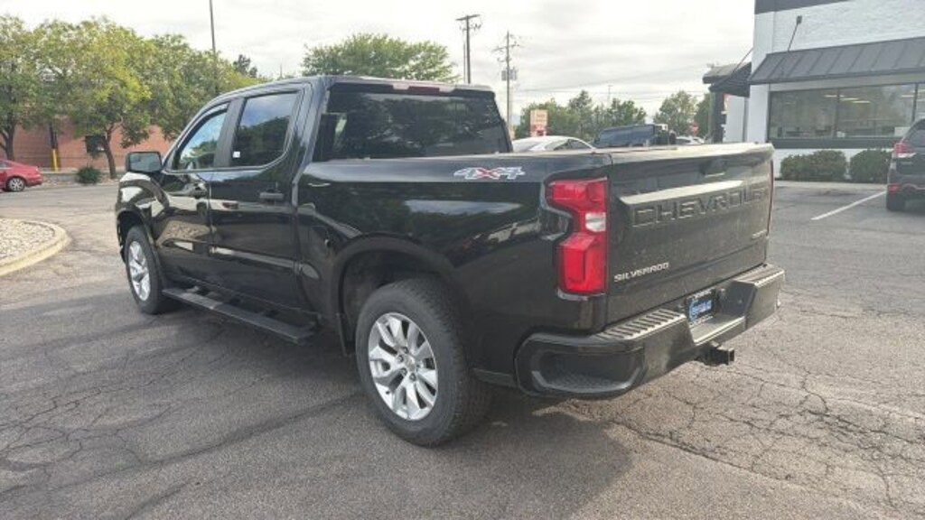 Used 2020 Chevrolet Silverado 1500 Silverado Custom Truck Crew Cab