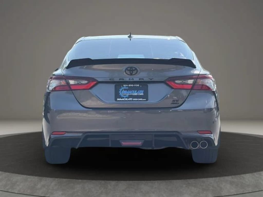 Used 2022 Toyota Camry SE Sedan