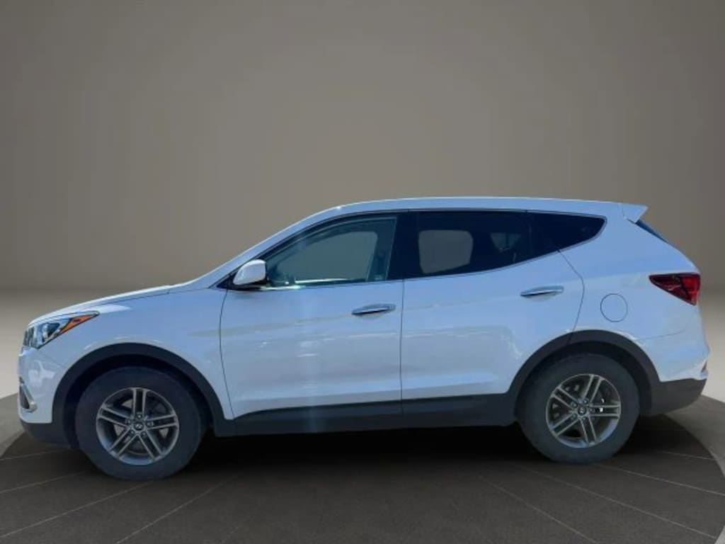 Used 2018 Hyundai Santa Fe Sport 2.4L SUV