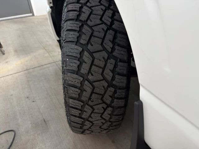 2023 Ford F-150 Platinum - Photo 27