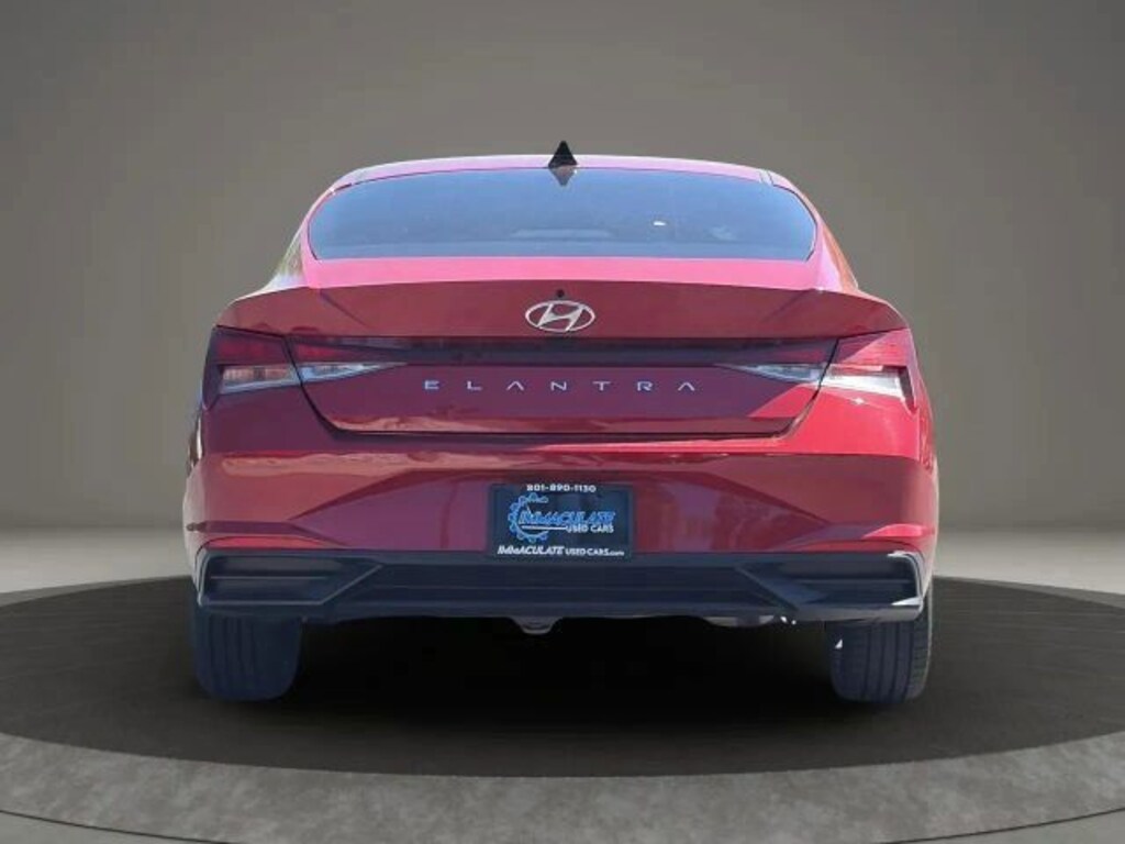 Used 2023 Hyundai Elantra SEL Sedan