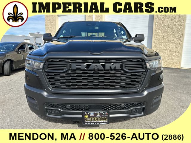 2025 Ram 1500 Tradesman photo 3