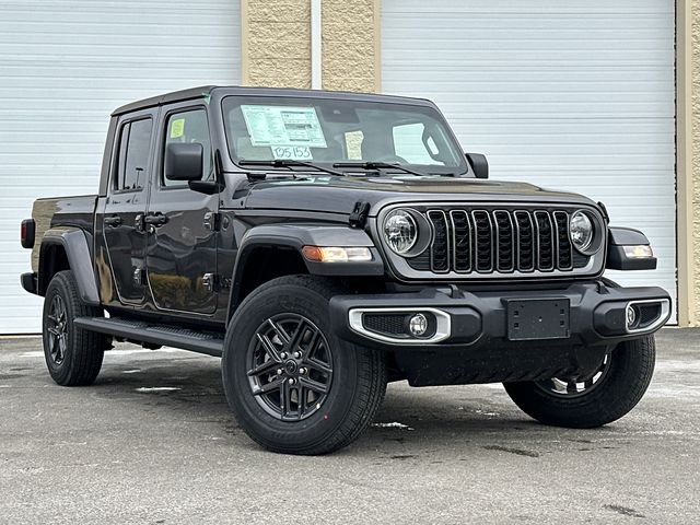 2025 Jeep Gladiator Sport S photo 2