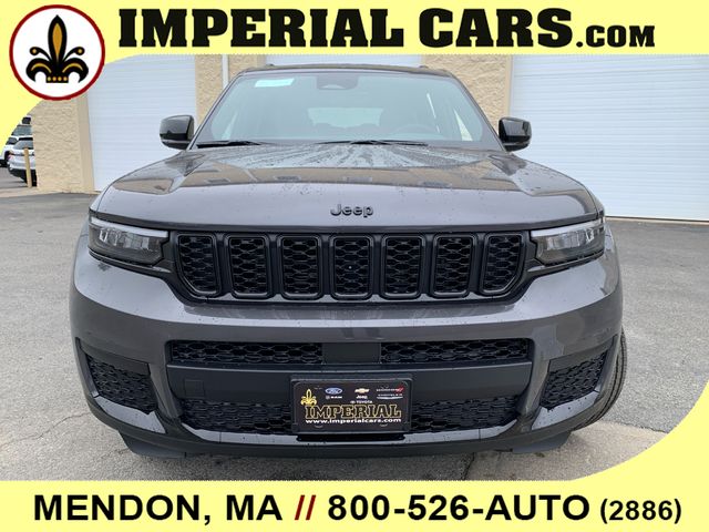 2025 Jeep Grand Cherokee Altitude X photo 3