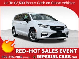 2026 Chrysler Pacifica Select Minivan/Van
