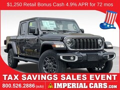 2025 Jeep Gladiator Sport Truck