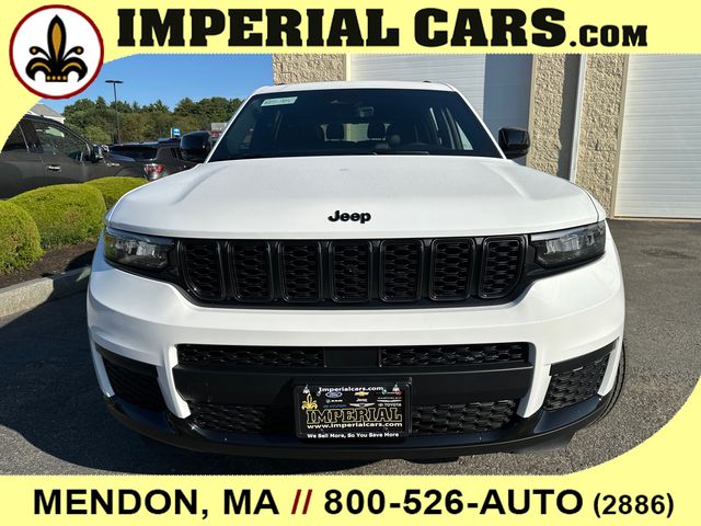 2025 Jeep Grand Cherokee Altitude X photo 2