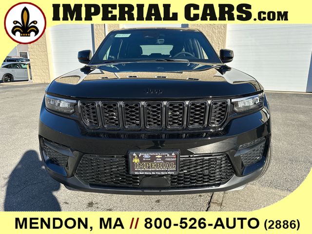 2025 Jeep Grand Cherokee Altitude X photo 3