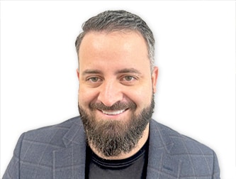 Staff member Francisco B. Neto from ID_8215ad45ac28