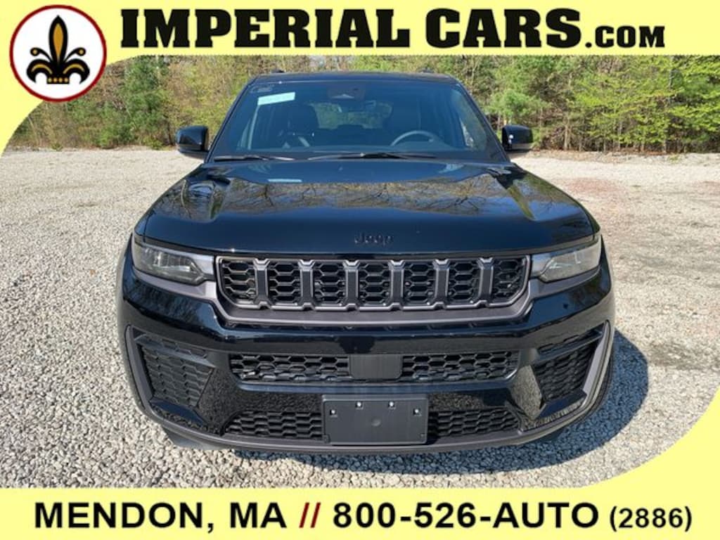 New 2026 Jeep Grand Cherokee Laredo SUV