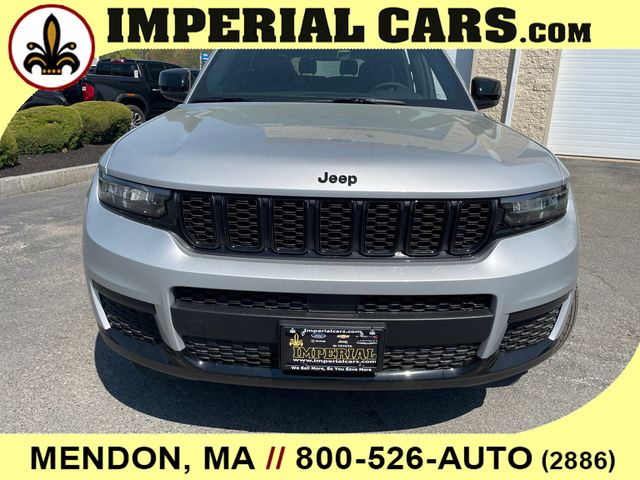 2025 Jeep Grand Cherokee Altitude X photo 2