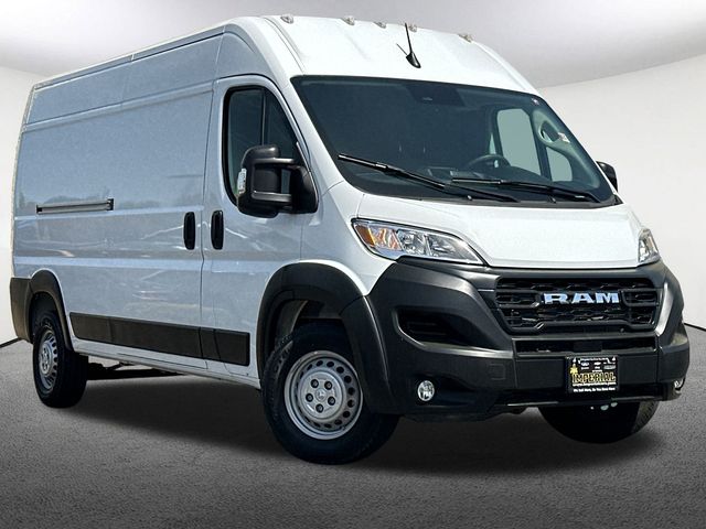 Used 2025 RAM ProMaster Cargo Van Base with VIN 3C6LRVDG8SE521816 for sale in Mendon, MA