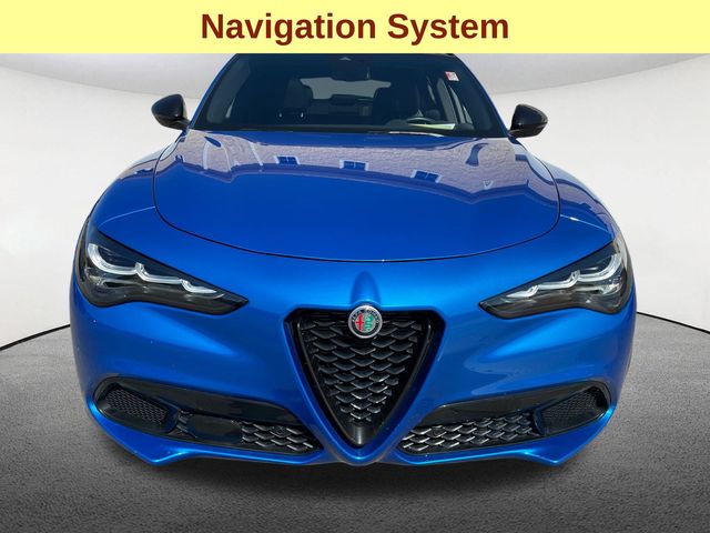 2024 Alfa Romeo Stelvio Ti photo 3