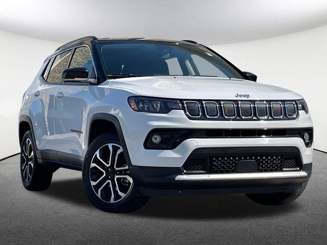 2022 Jeep Compass Limited photo 2