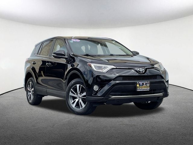 Used 2018 Toyota RAV4 XLE with VIN 2T3RFREV1JW809745 for sale in Mendon, MA