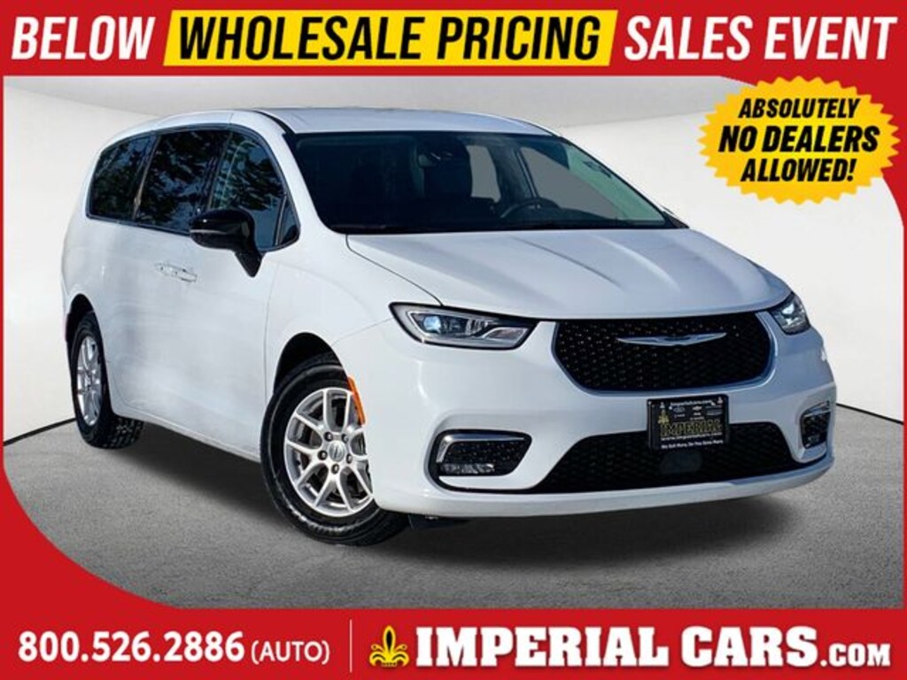 Used 2024 Chrysler Pacifica Touring L Van Passenger Van