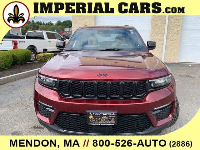 2025 Jeep Grand Cherokee Limited photo 2