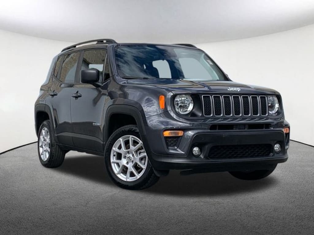 Used 2022 Jeep Renegade Latitude SUV
