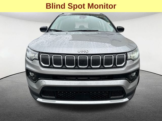 2022 Jeep Compass Limited photo 3