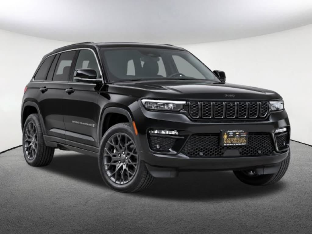 Used 2025 Jeep Grand Cherokee Summit SUV
