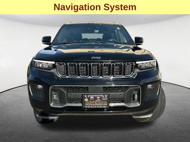 2021 Jeep Grand Cherokee Overland photo 3