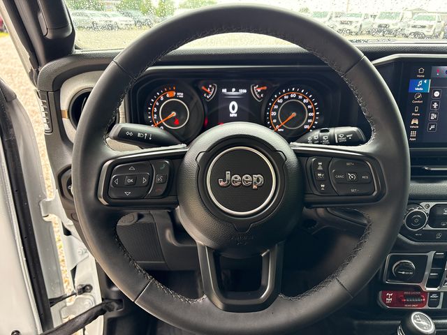 2025 Jeep Wrangler 4-Door Willys - Photo 29