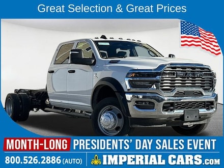 2026 Ram 5500 Chassis Cab TRADESMAN  CREW  4X4 84' CA Pickup