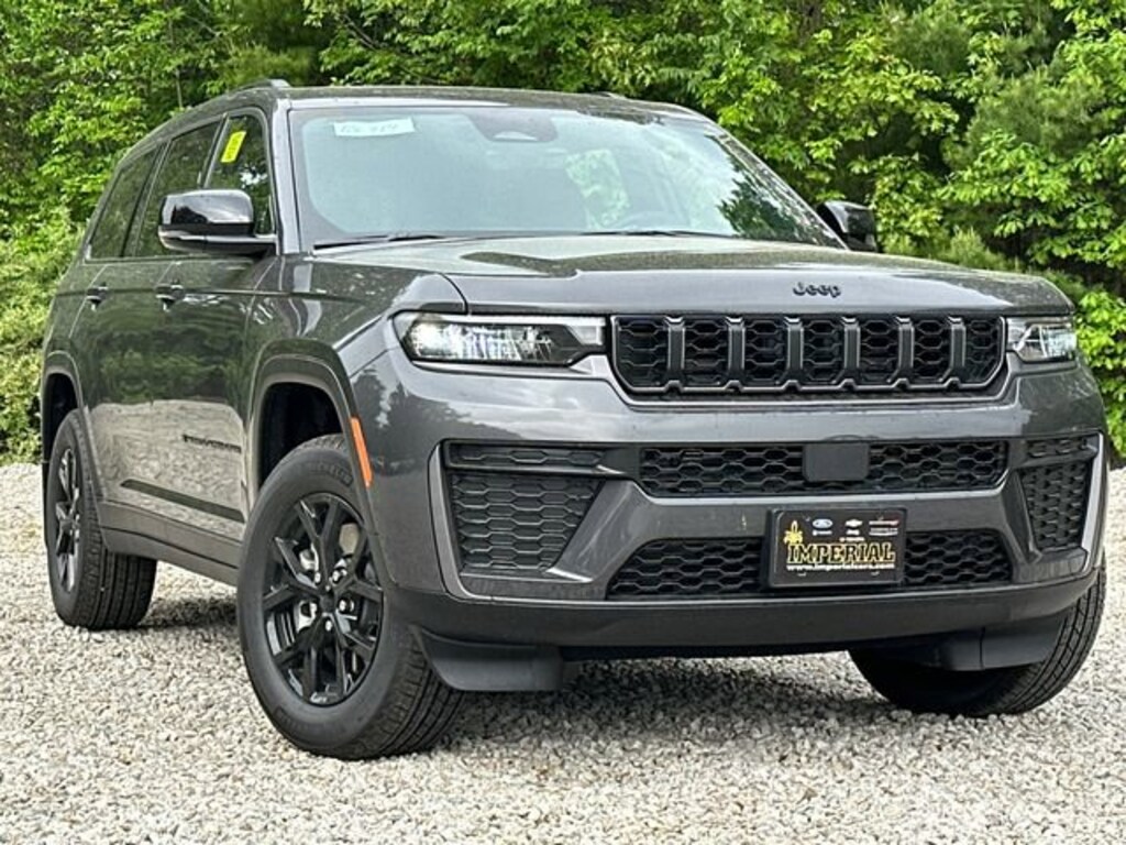 New 2026 Jeep Grand Cherokee L LAREDO ALTITUDE 4X4 Sport Utility