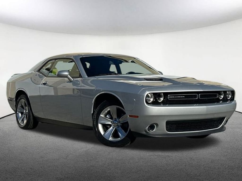 Used 2022 Dodge Challenger SXT Coupe