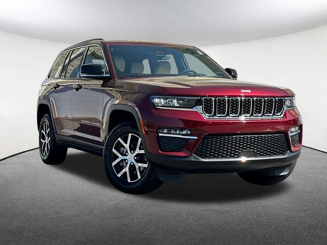 Used 2024 Jeep Grand Cherokee Limited with VIN 1C4RJHBG9RC158863 for sale in Mendon, MA
