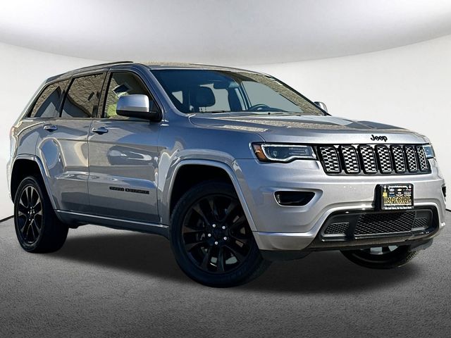 Used 2021 Jeep Grand Cherokee Laredo X with VIN 1C4RJFAG8MC880713 for sale in Mendon, MA