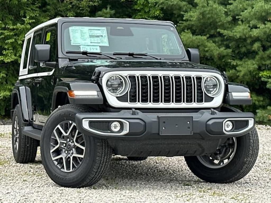 New 2026 Jeep Wrangler 4-DOOR SAHARA Sport Utility