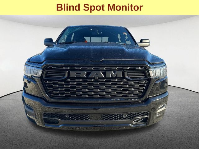 2025 Ram 1500 Tradesman photo 3