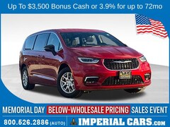2026 Chrysler Pacifica SELECT Passenger Van