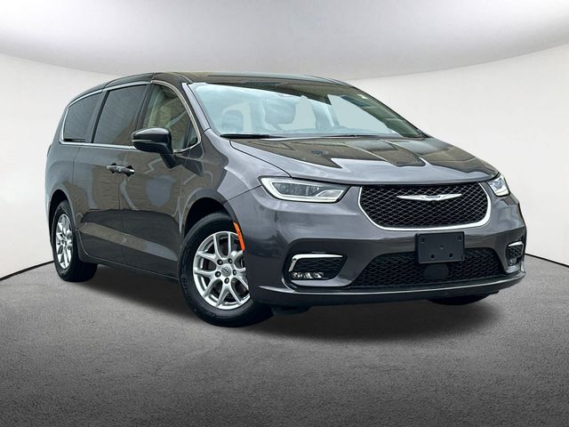 Used 2023 Chrysler Pacifica Touring L with VIN 2C4RC1BG7PR602411 for sale in Mendon, MA