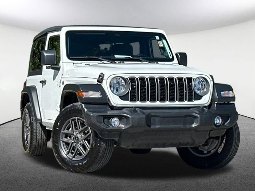 Used 2025 Jeep Wrangler Sport SUV