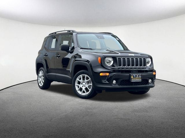 Used 2022 Jeep Renegade Latitude with VIN ZACNJDB18NPN58001 for sale in Mendon, MA