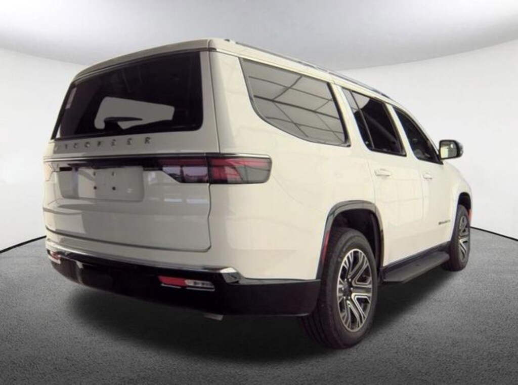 Used 2024 Jeep Wagoneer Base SUV