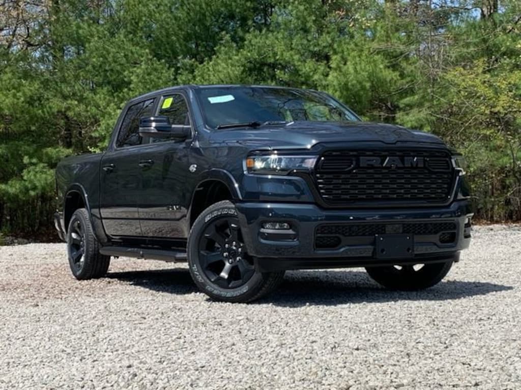 New 2026 Ram 1500 BIG HORN CREW CAB 4X4 5'7 BOX Pickup