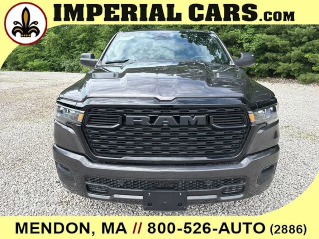 New 2026 Ram 1500 EXPRESS CREW CAB 4X4 5'7 BOX Pickup