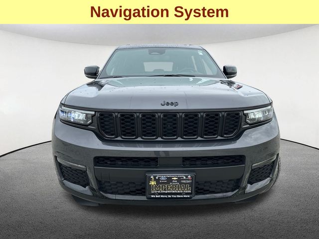 2024 Jeep Grand Cherokee Limited photo 3