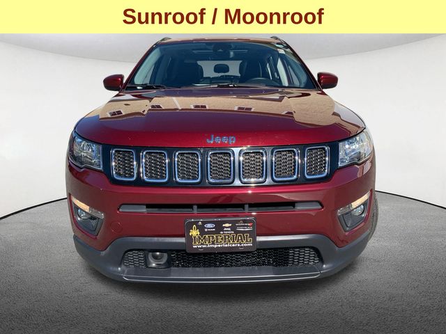 2020 Jeep Compass Latitude photo 2