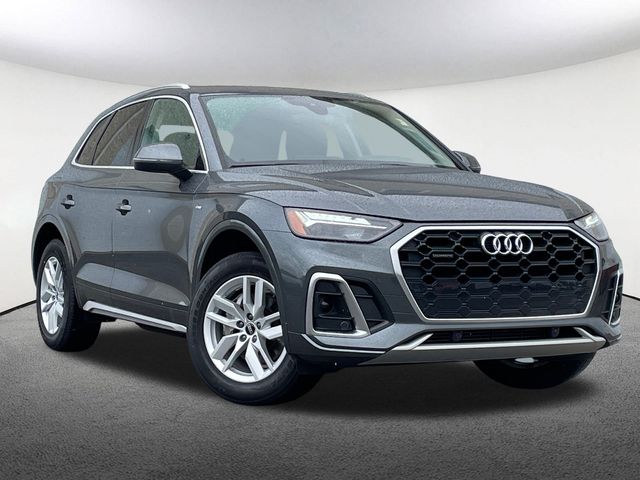 Used 2022 Audi Q5 Premium with VIN WA1GAAFYXN2076023 for sale in Mendon, MA